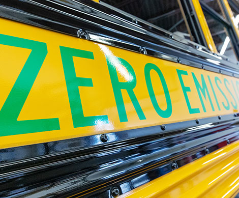 Fairfax County buys 8 electric school buses with assistance from Dominion Energy