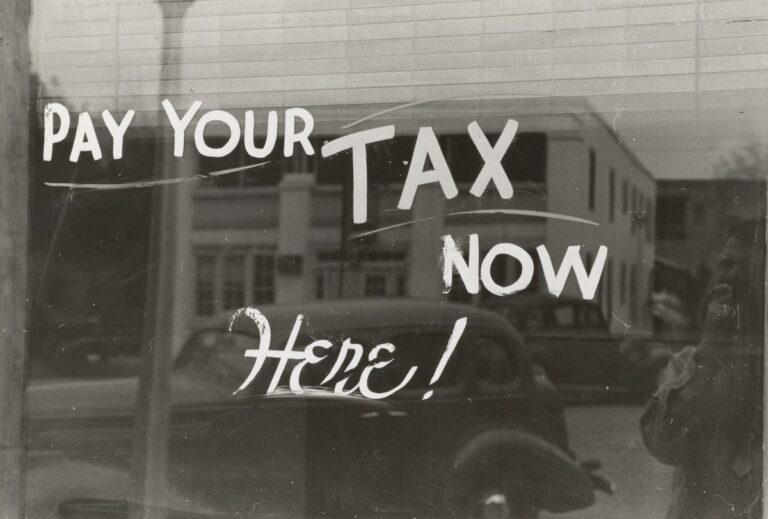 Fairfax County reduces penalties for late payment of car and real estate tax