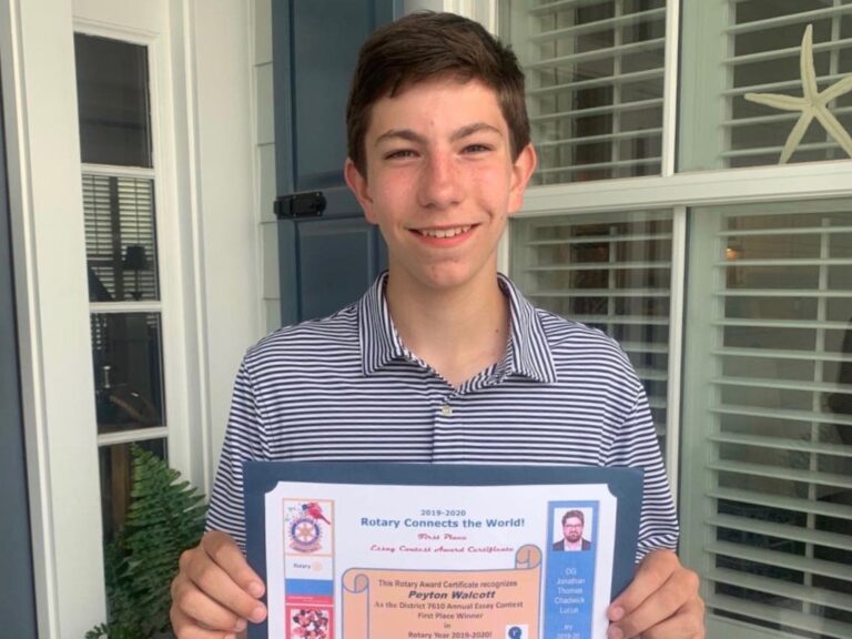 Great Falls student wins Rotary essay contest