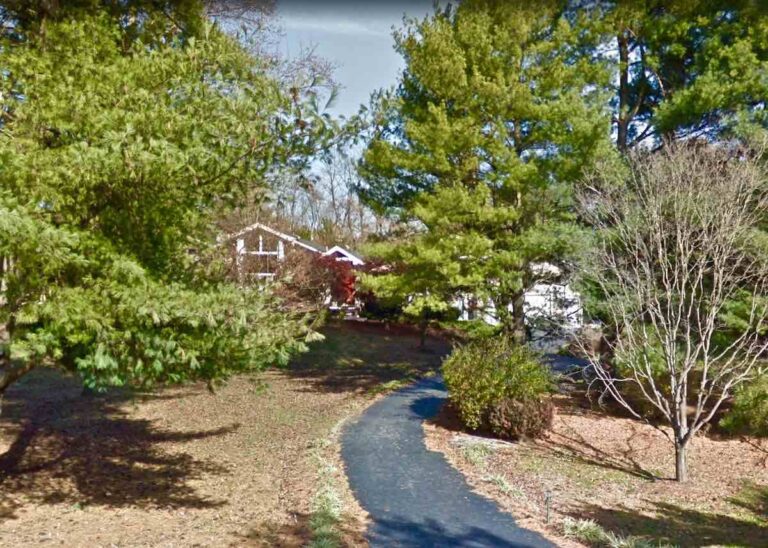 Great Falls house fire displaces two residents