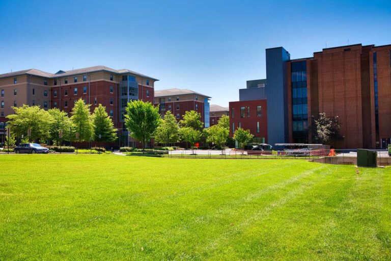 Virginia colleges reopen with Covid-19 data available
