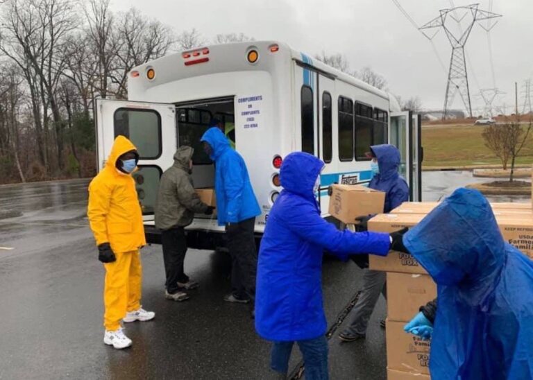 Local organizations work to help keep Fairfax families fed