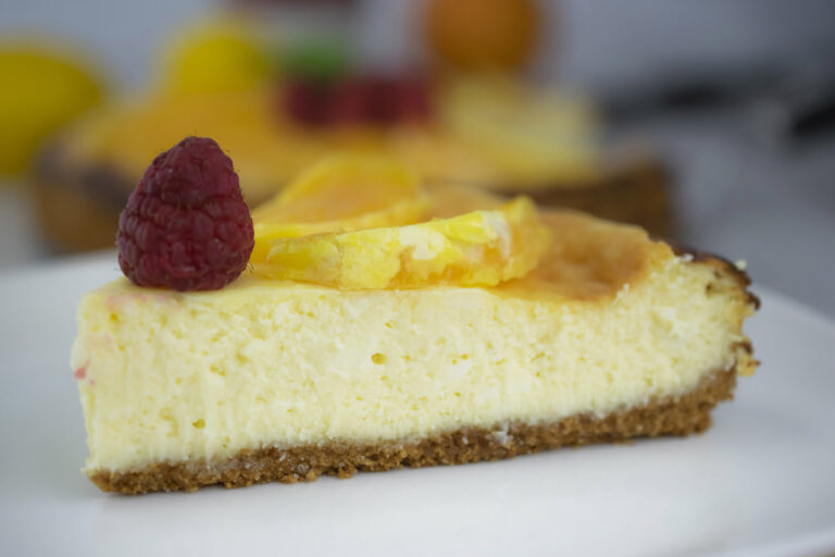 Lemon Cheesecake with Fresh Fruit