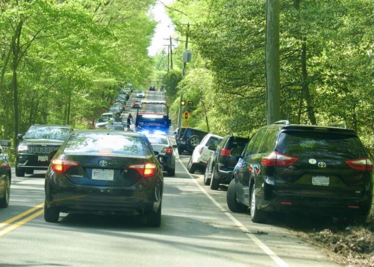 GFCA meets with Rep. Wexton seeking solutions to park traffic congestion during peak periods