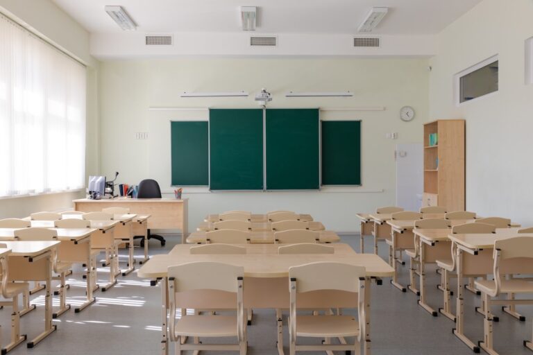 ￼Political tensions add complication to Fairfax County Public Schools superintendent search