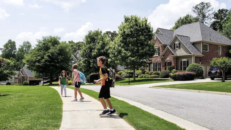 ￼Advocates press for safe school route funding to continue amid uncertainty